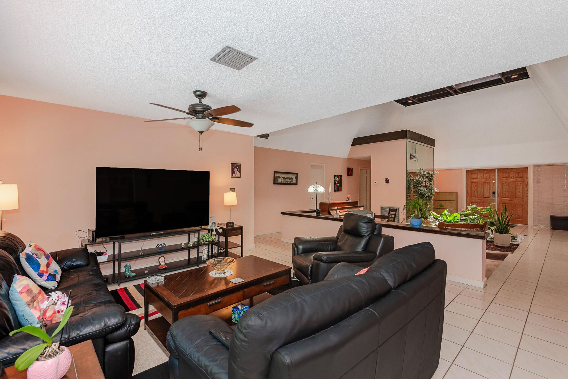 4961 SW 94th Avenue, Cooper City, FL 33328 Photo