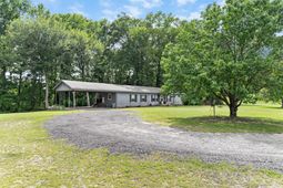 126 Roquemore Drive photo 4
