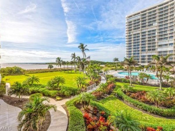 260 Seaview CT , Unit 1-208, MARCO ISLAND, FL 34145