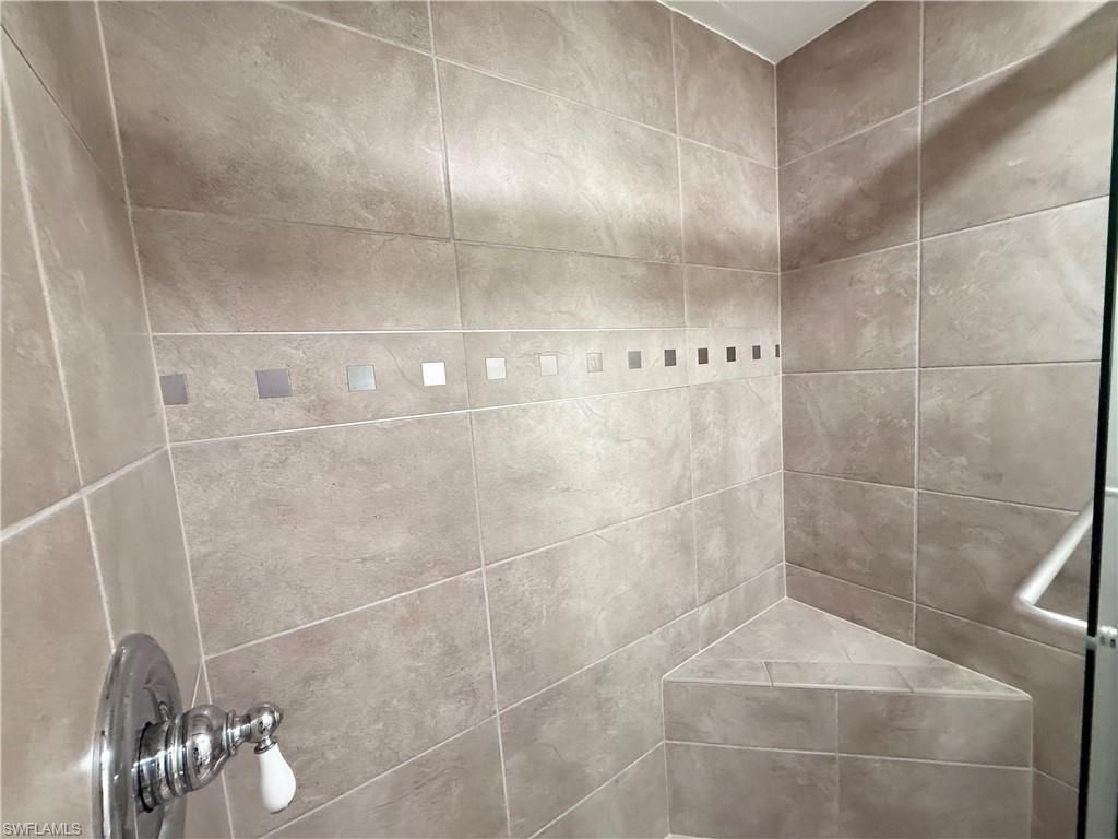 4001 Ice Castle Way, Unit 1, Naples, FL 34112 Photo