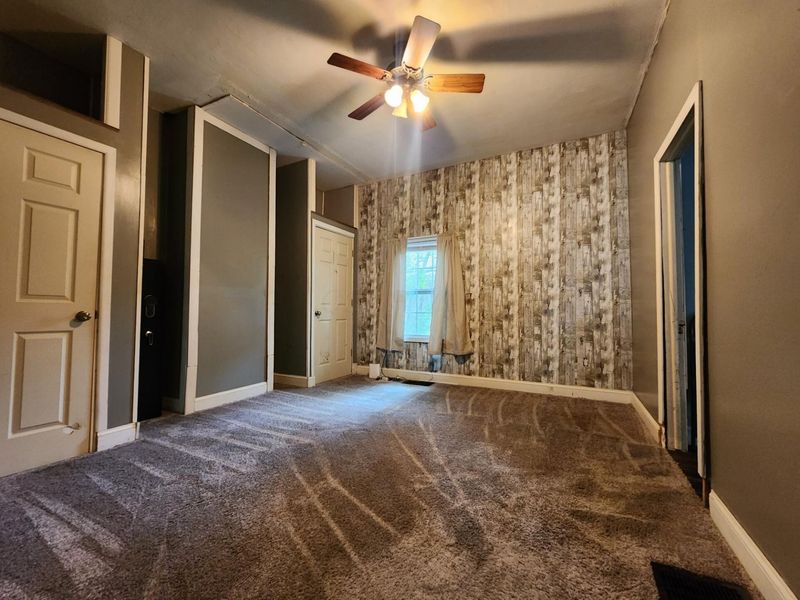 990 Woodlawn Avenue, Newark, OH 43055 Photo 11