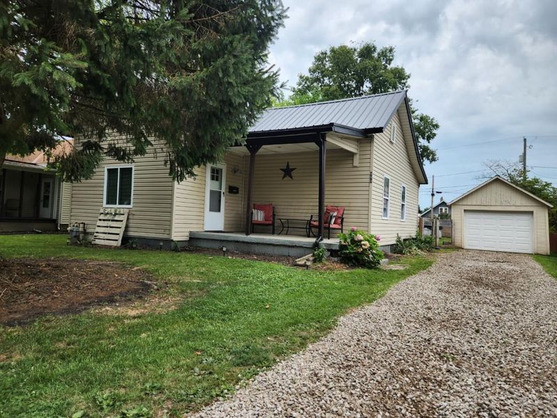 990 Woodlawn Avenue, Newark, OH 43055 Photo 4