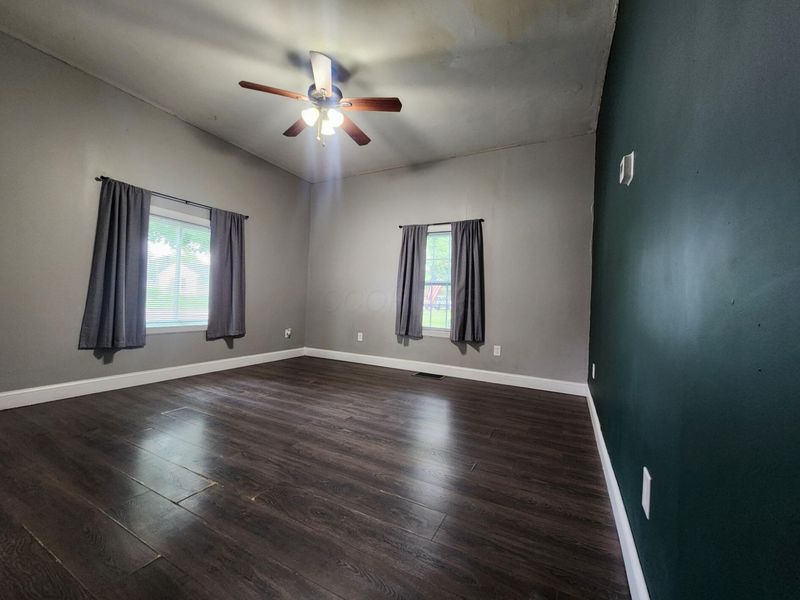 990 Woodlawn Avenue, Newark, OH 43055 Photo 5