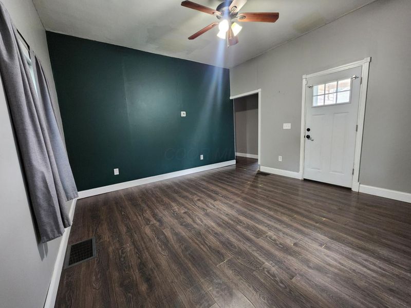 990 Woodlawn Avenue, Newark, OH 43055 Photo 6