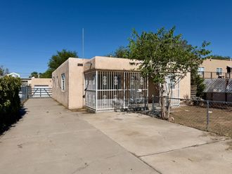 821 Ortiz Drive SE Albuquerque, NM 87108