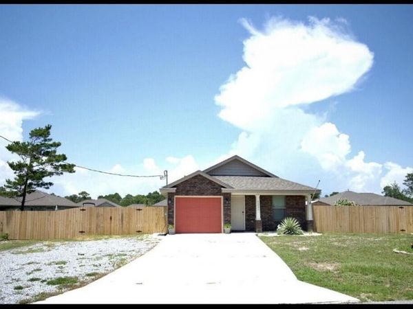 4852 Martina Way, Gulf Breeze, FL 32563