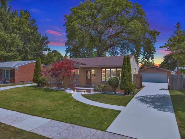 35572 Strathcona Street, Clinton Twp, MI 48035