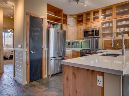 11592 Dolomite Way , Unit 2, Truckee, CA 96161 Photo