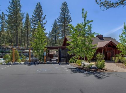 11592 Dolomite Way , Unit 2, Truckee, CA 96161 Photo
