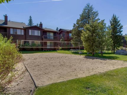 11592 Dolomite Way , Unit 2, Truckee, CA 96161 Photo