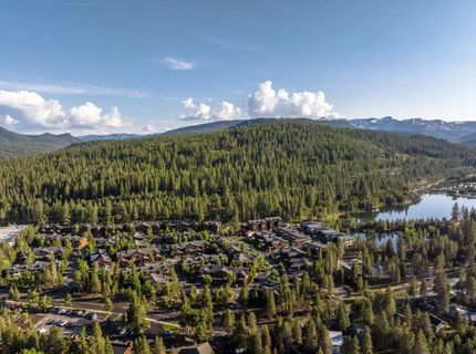 11592 Dolomite Way , Unit 2, Truckee, CA 96161 Photo