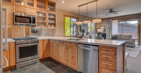 11592 Dolomite Way , Unit 2, Truckee, CA 96161 Photo