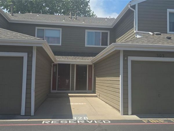 7476 E Arkansas Avenue, Unit 3-03, Denver, CO 80231