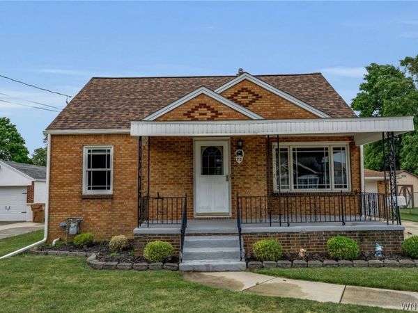75 Girard Avenue , Buffalo, NY 14227