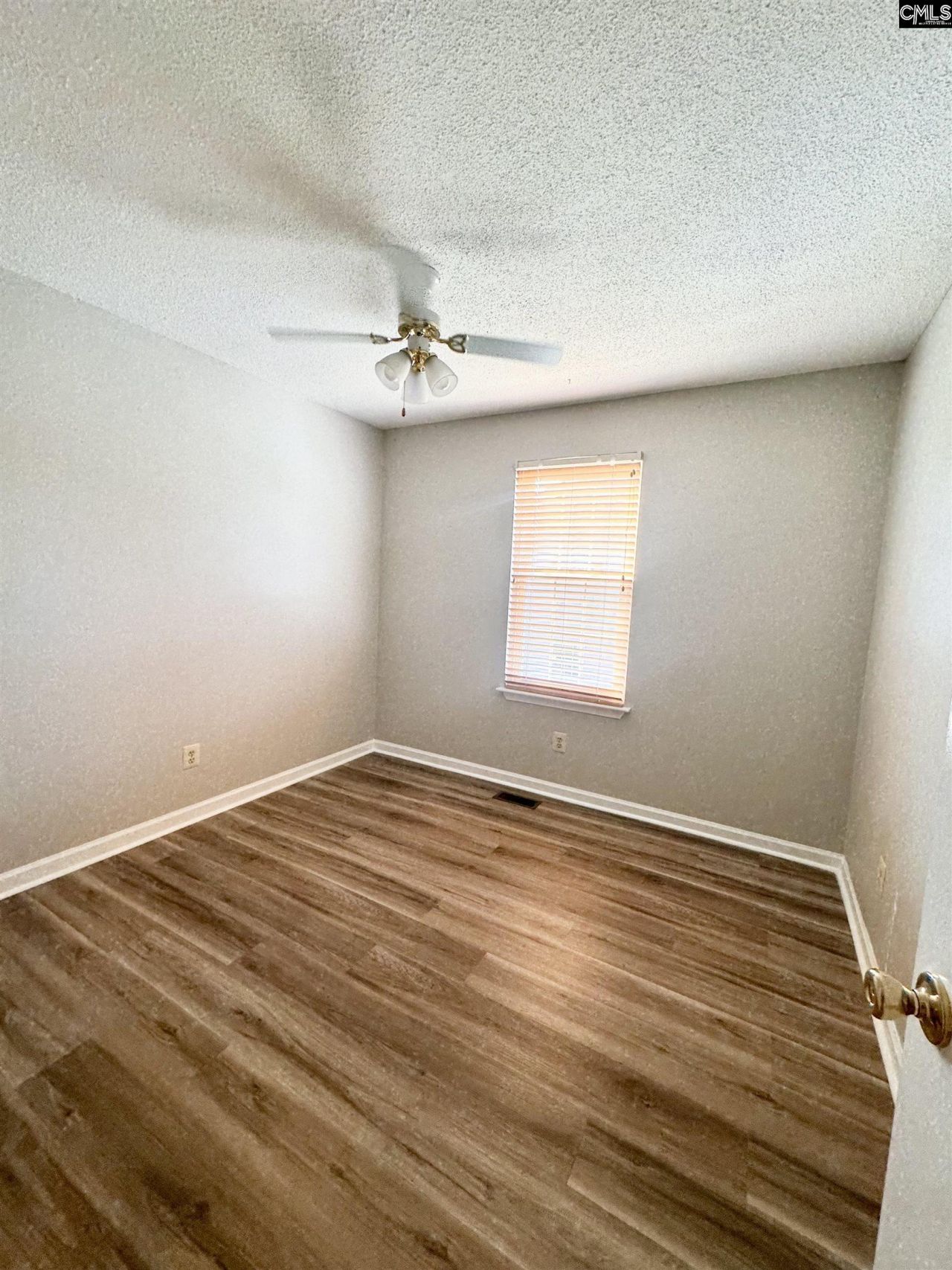 2008 Greenoaks Road  Photo 10