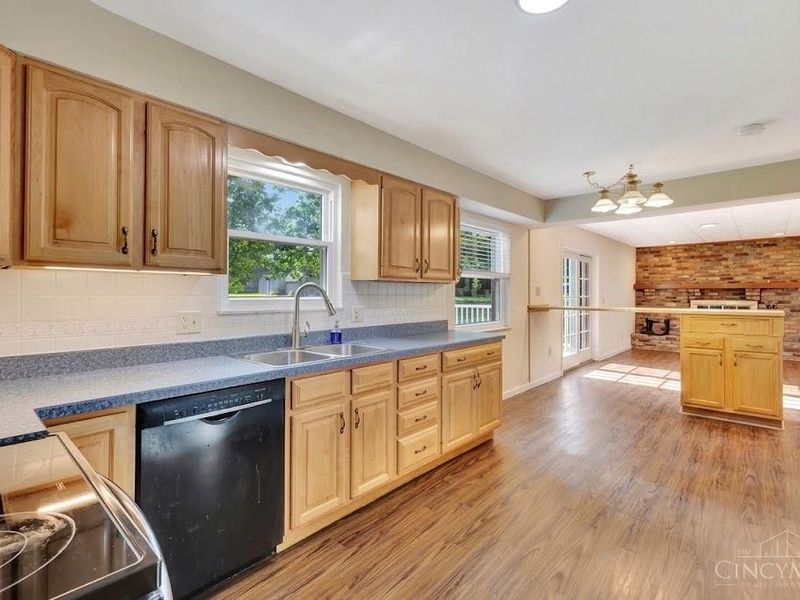 9800 Delray Drive, Montgomery, OH 45242 Photo 15
