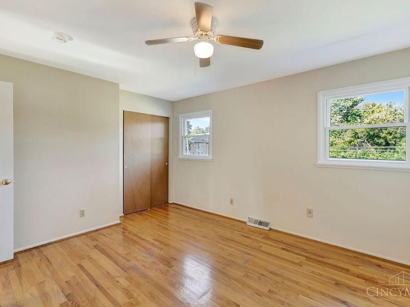 9800 Delray Drive, Montgomery, OH 45242 Photo 21