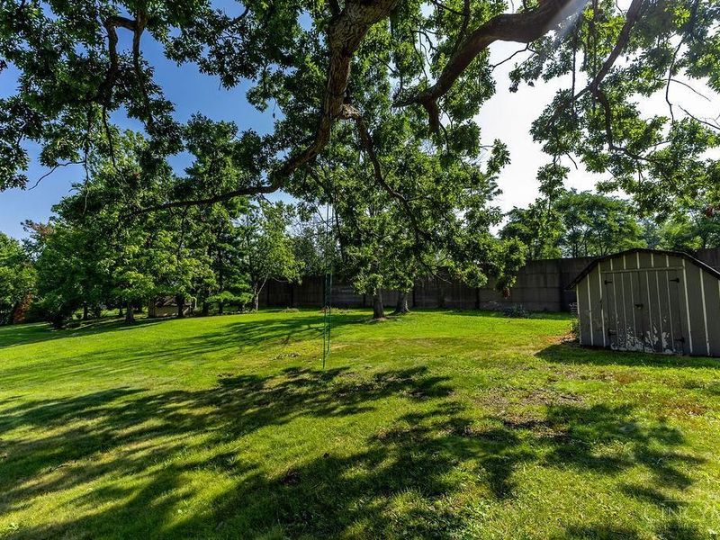 9800 Delray Drive, Montgomery, OH 45242 Photo 34