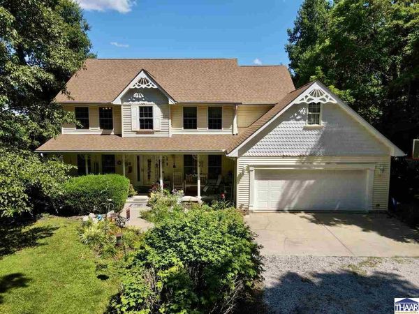 5650 E Rosehill Avenue, Terre Haute, IN 47805