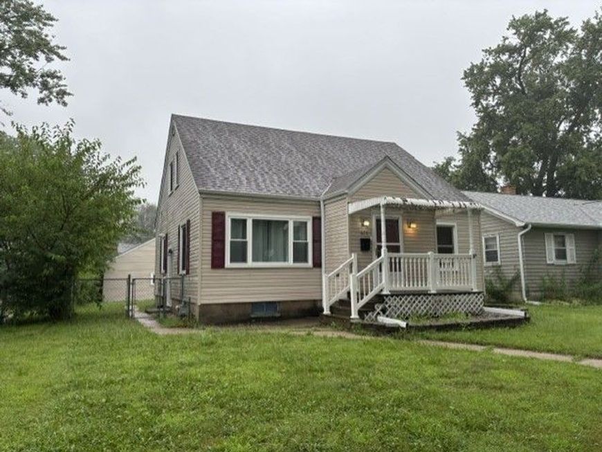 Main Photo
