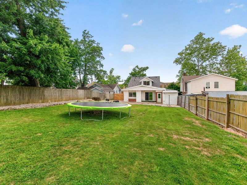 536 N Park Street , Bellefontaine, OH 43311 Photo 65