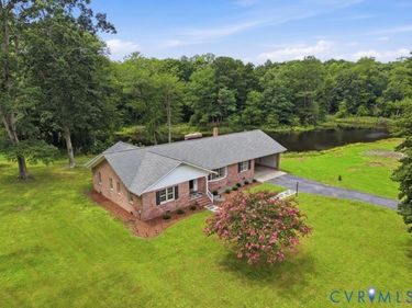 8300 Virginia Avenue , West Point, VA 23181