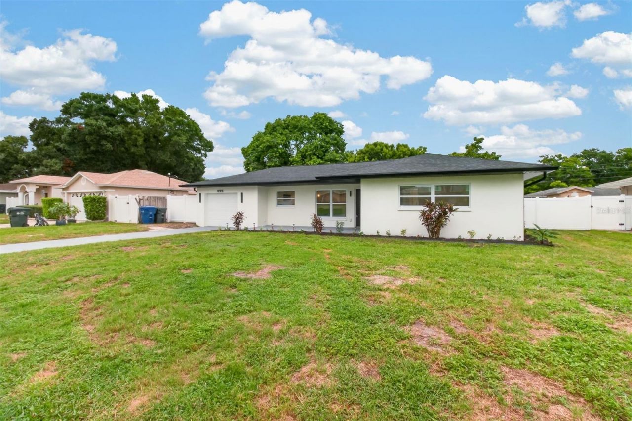 599 Woodland Drive, Largo, FL 33771 Photo