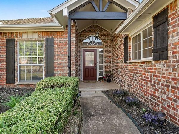 1832 Camden Way, Edmond, OK 73013