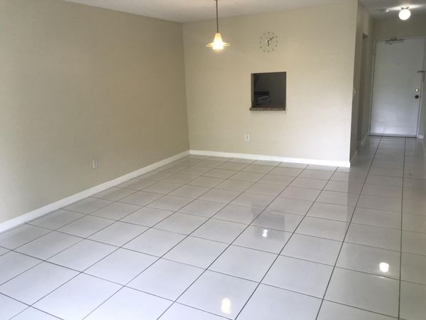 7850 Camino Real, Unit O-201, Miami, FL 33143