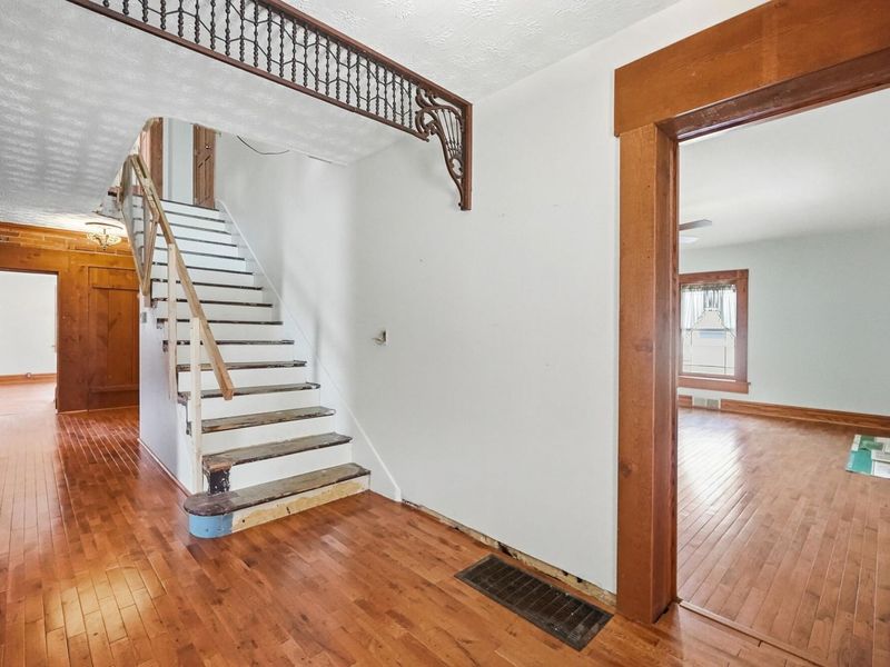 649 E High Street, Springfield, OH 45505 Photo 12