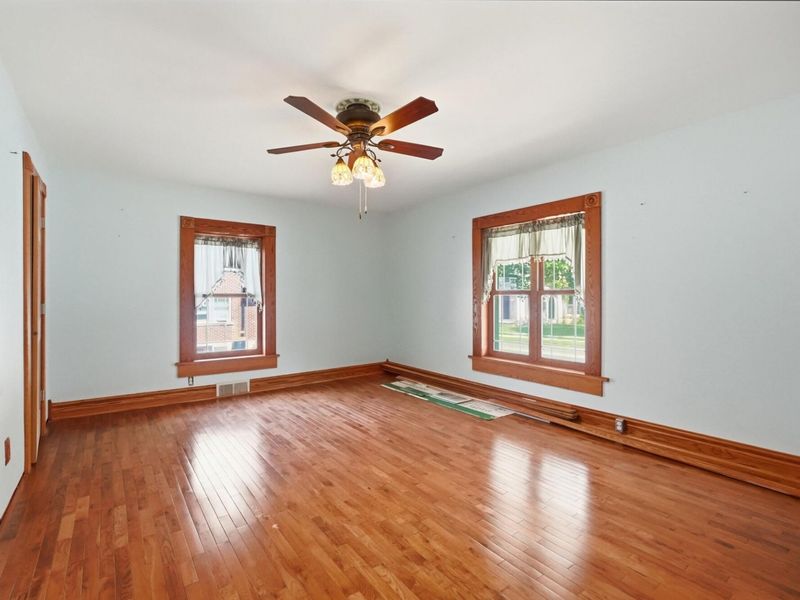 649 E High Street, Springfield, OH 45505 Photo 14