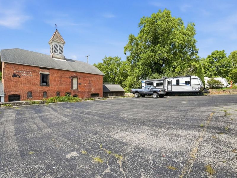 649 E High Street, Springfield, OH 45505 Photo 74