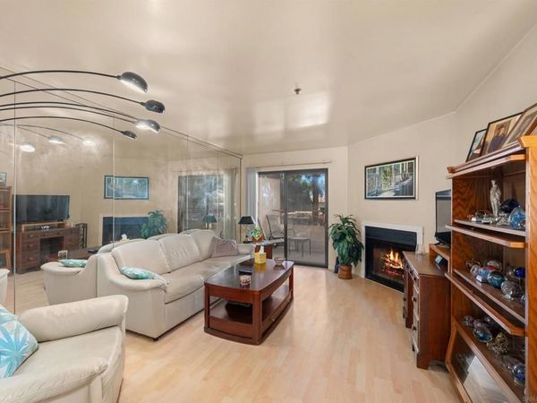 5649 Lake Park , Unit 102, La Mesa, CA 91942