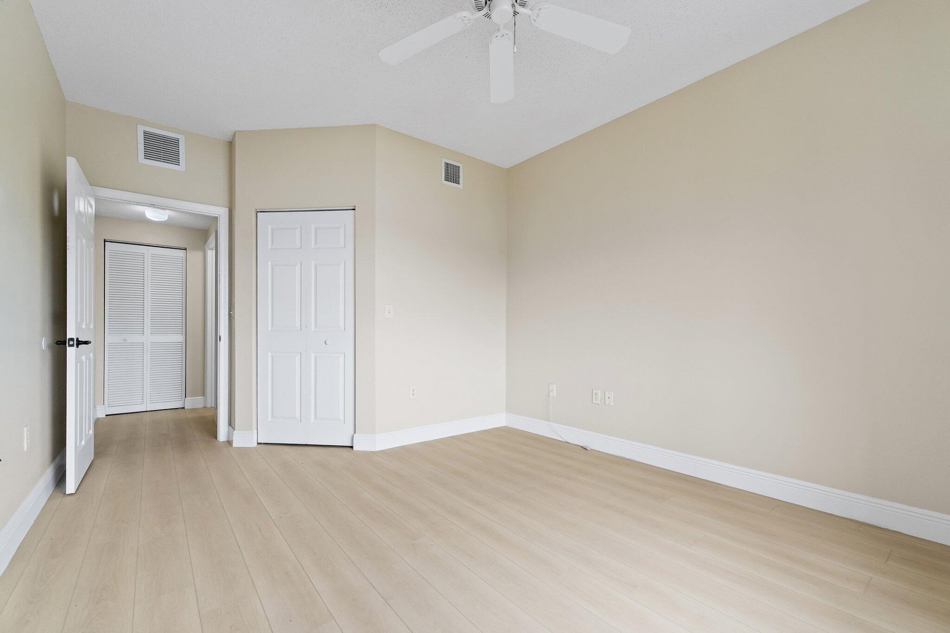 2729 Anzio Court, Unit 208, Palm Beach Gardens, FL 33410 Photo