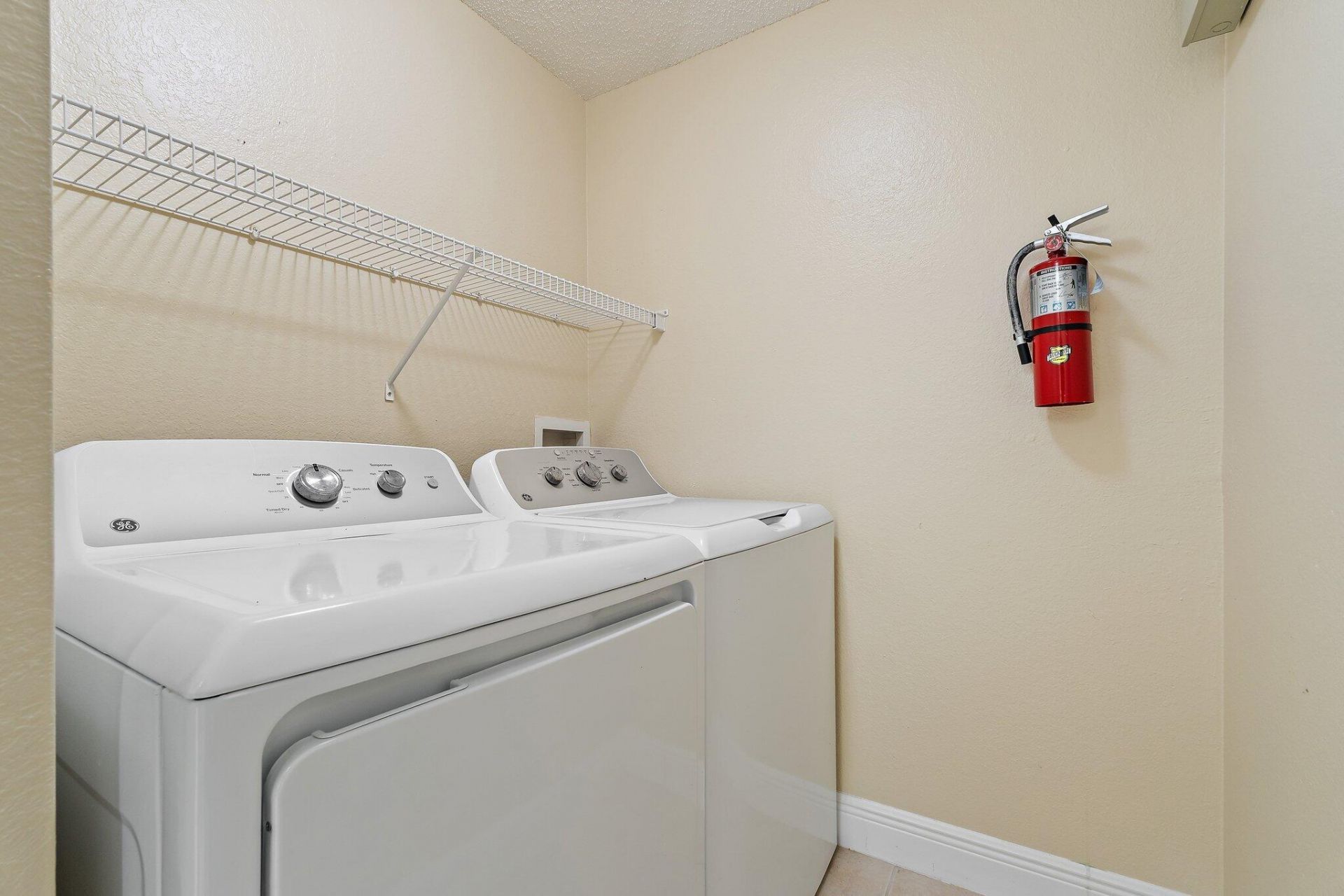 2729 Anzio Court, Unit 208, Palm Beach Gardens, FL 33410 Photo