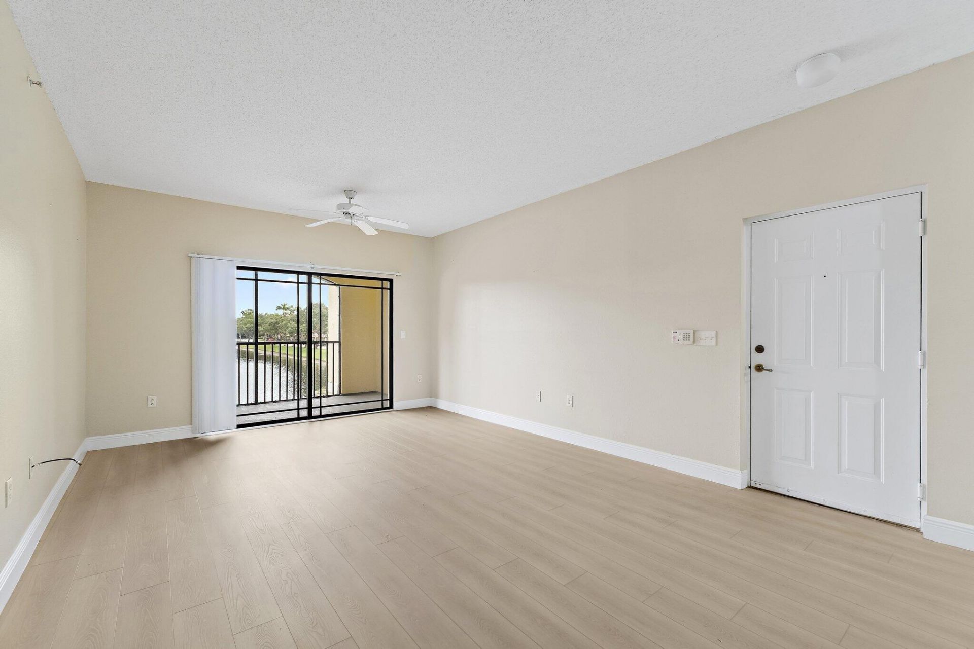 2729 Anzio Court, Unit 208, Palm Beach Gardens, FL 33410 Photo