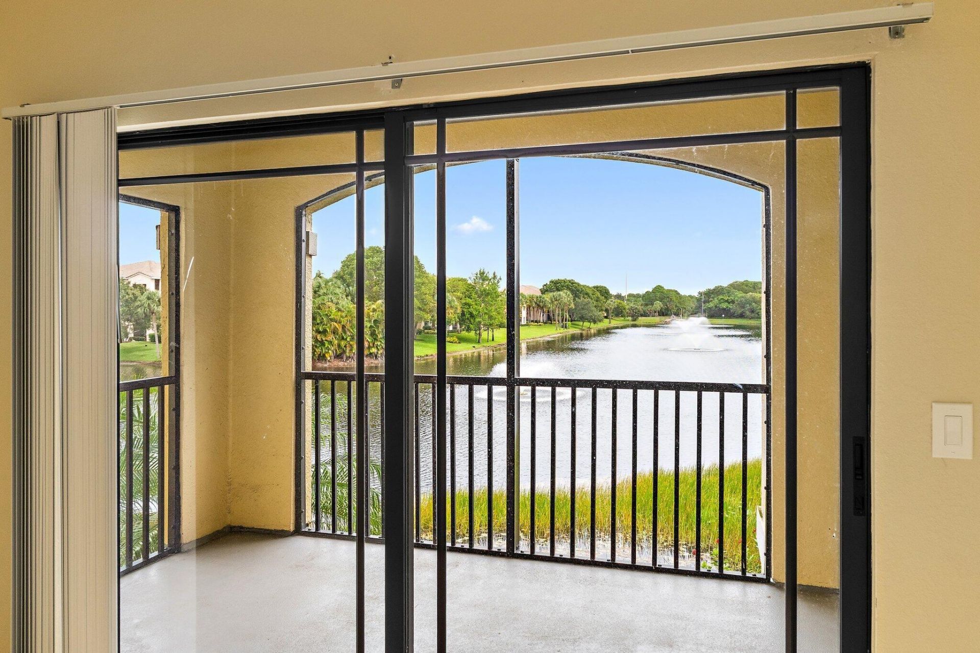 2729 Anzio Court, Unit 208, Palm Beach Gardens, FL 33410 Photo