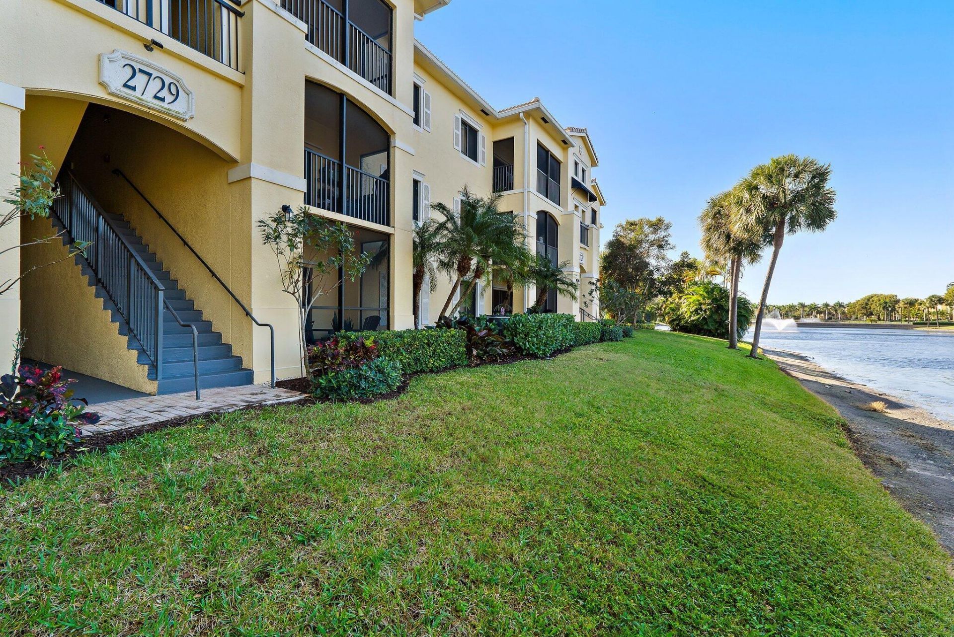 2729 Anzio Court, Unit 208, Palm Beach Gardens, FL 33410 Photo