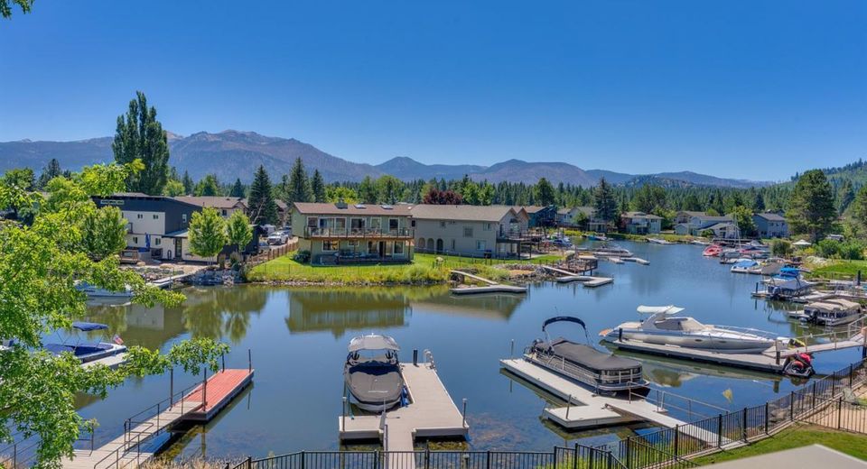 1705 Venice Drive, South Lake Tahoe, CA 96150 Photo
