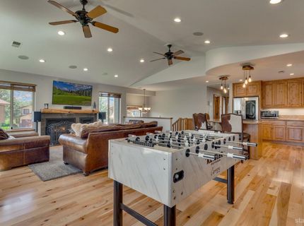 1705 Venice Drive, South Lake Tahoe, CA 96150 Photo