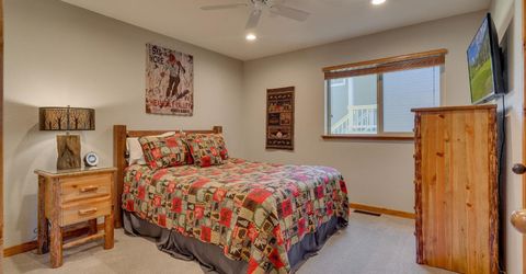 1705 Venice Drive, South Lake Tahoe, CA 96150 Photo