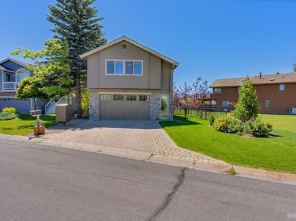 1705 Venice Drive, South Lake Tahoe, CA 96150 Photo