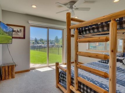 1705 Venice Drive, South Lake Tahoe, CA 96150 Photo