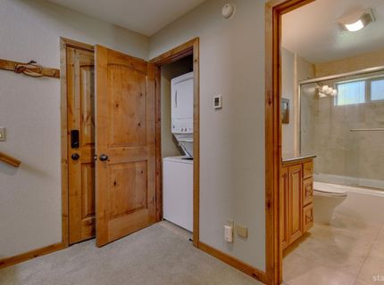 1705 Venice Drive, South Lake Tahoe, CA 96150 Photo