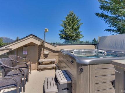 1705 Venice Drive, South Lake Tahoe, CA 96150 Photo
