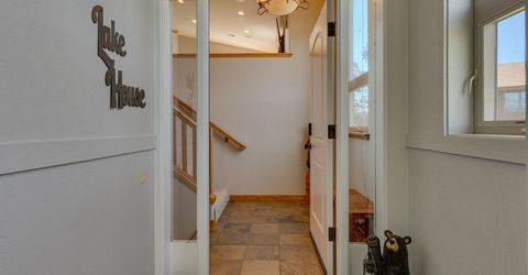 1705 Venice Drive, South Lake Tahoe, CA 96150 Photo