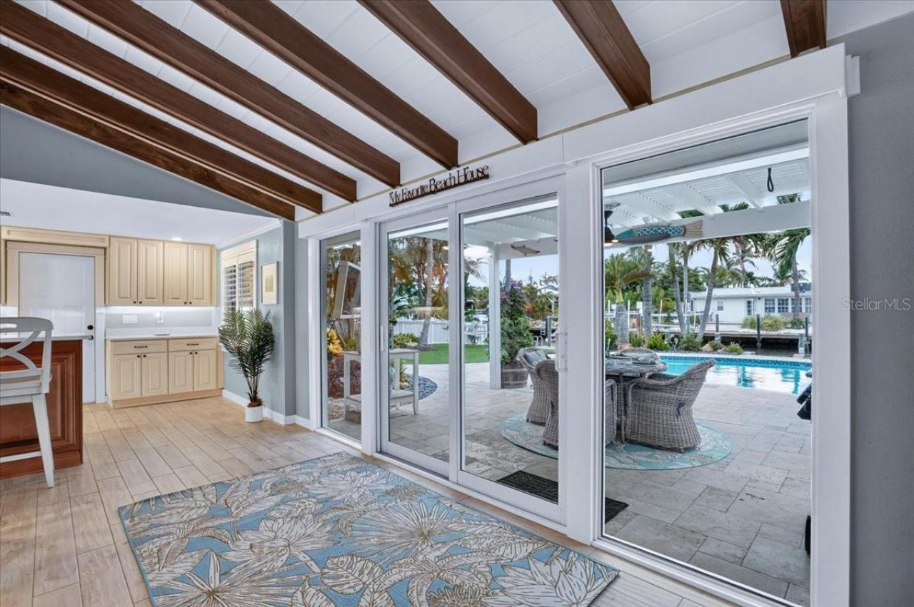 520 69th Street, Holmes Beach, FL 34217 Photo