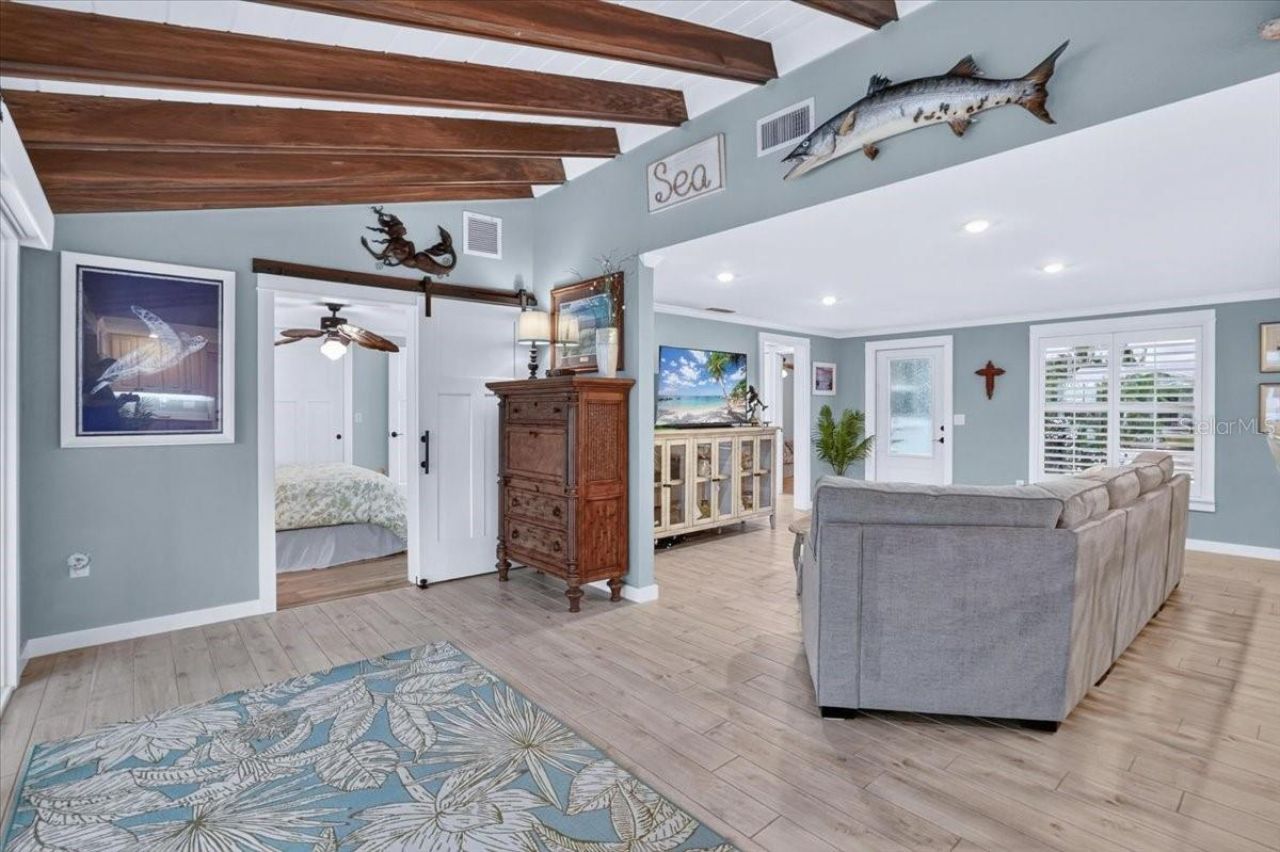 520 69th Street, Holmes Beach, FL 34217 Photo