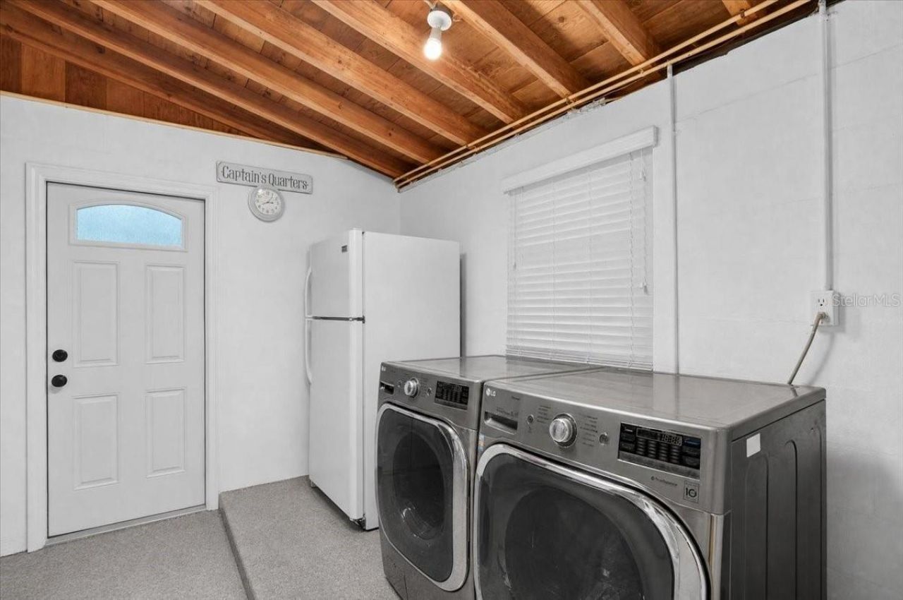 520 69th Street, Holmes Beach, FL 34217 Photo