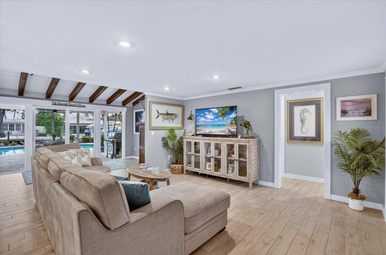 520 69th Street, Holmes Beach, FL 34217 Photo